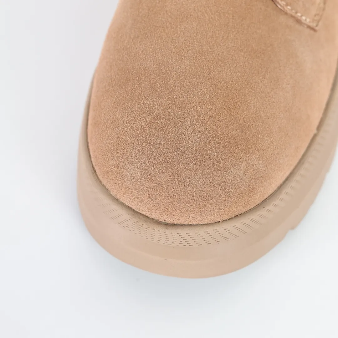 Text price 💰640 Core recommendation Good price UGG sheepskin and fur integrated snow boots men's boots platform foreign trade exclusive UGG Burleigh Boot men's high-top snow boots 1153750 Produced by ten-year-old brand shoemaking foundry production line, paying attention to every detail Longfeng A-grade genuine sheepskin and fur integrated completely following the ZP process. Size: 40 41 42 43 44 45